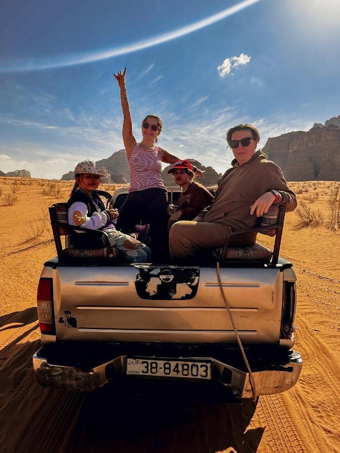 Wadi Rum Hugo Camp Exterior photo